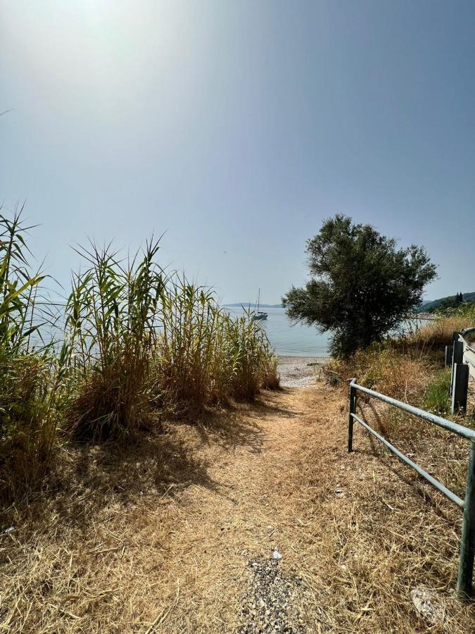 Lithino Apartments - 5Min From The Beach Agios Ioannis Peristerion Esterno foto